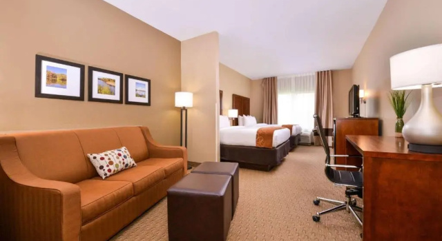 Двухместный люкс Comfort Suites