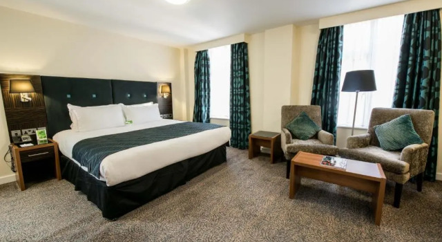 Двухместный люкс Holiday Inn London Kensington High St. by IHG