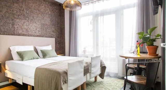 Двухместный номер Deluxe с балконом Hotel Pannenkoekhuis Vierwegen