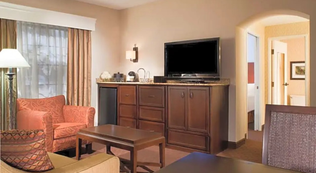 Номер Standard с 2 комнатами Embassy Suites by Hilton Flagstaff