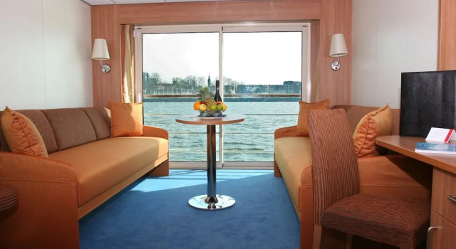 Crossgates Hotelship 3 Star - Altstadt - Köln