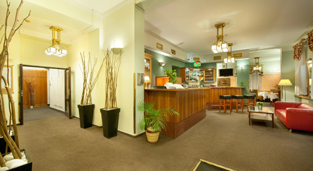 Hotel Aron, Rezervovat Hotel Hotely v Praha se snídaní, poblíž Flora Subway Station, Snídaně