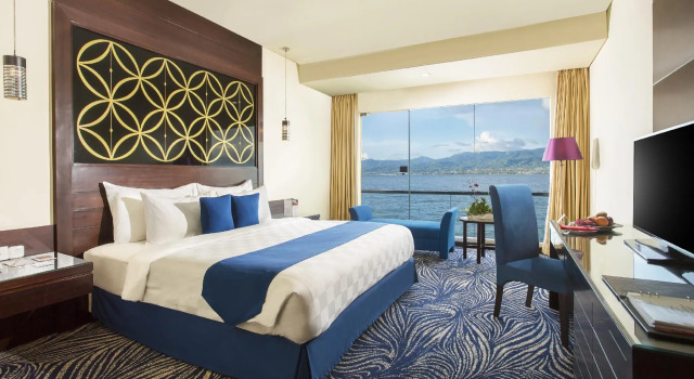 Номер Deluxe Swiss-Belhotel Silae Palu
