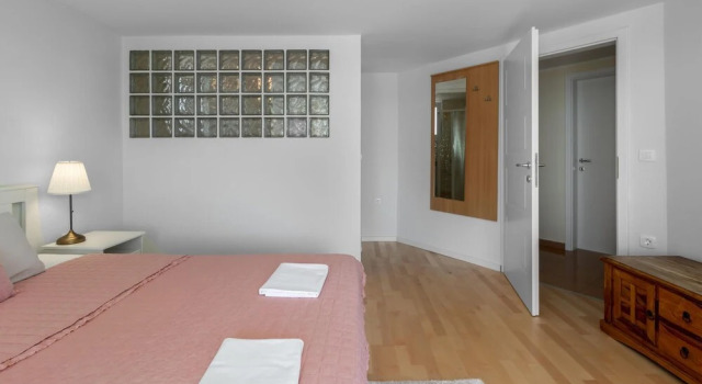 Beautiful Apartment in Crikvenica With 2 Bedrooms and Wifi, Забронировать Апартаменты/квартира Отели Приморско-Горанской жупания с парковкой, Парковка