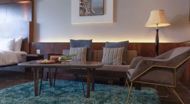 Люкс Premium NAI YA Hotel -SHA Extra Plus