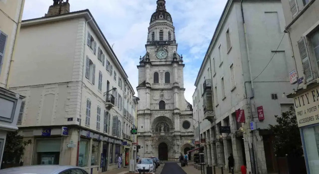 bourg en bresse / studio hyper centre