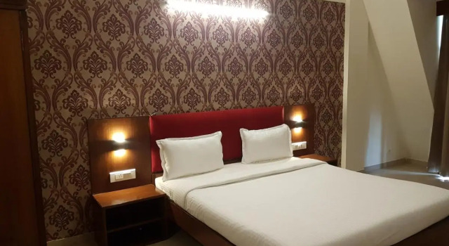 Hotel Rainbow Retreat Resort, Забронировать Курортный отель Отели штата Махараштры 3 звезды, 3*