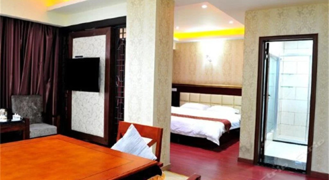 Jiangyou Sanguo Hotel, Book Hotel Hoteller i Jiangyou med parkering, Parkering