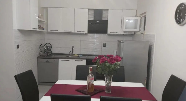 Апартаменты Deluxe Apartment Ema