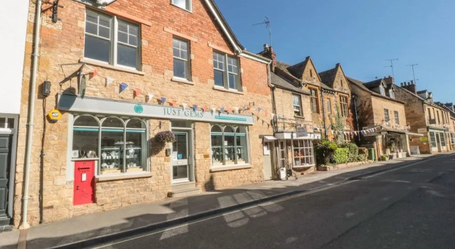 Postmasters Lodging, Cheltenham, Rezervați Hotel Hoteluri de afaceri în Merseyside, 4* 5*