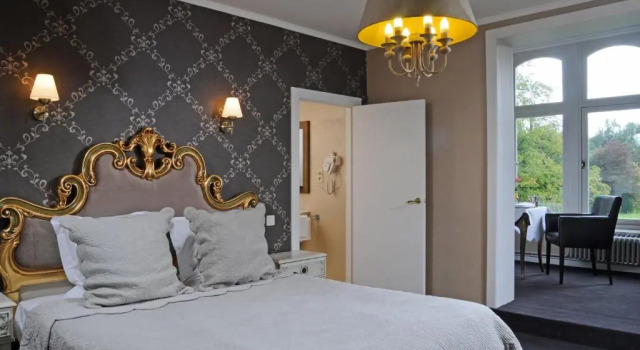 Люкс Hotel Lodewijk Van Male