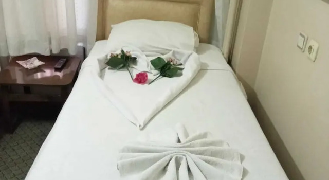 Klasický Jednolůžkový pokoj a výhledem na město Hotel Cesmeli