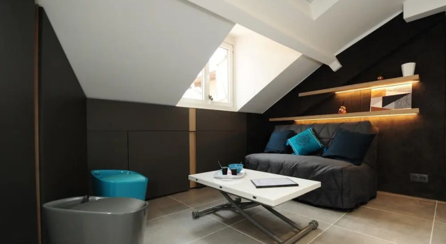 Studio Paradise Five Stars Holiday House, Забронировать Отель Ницца Приморские Альпы, рядом с Набережная Соединенных Штатов