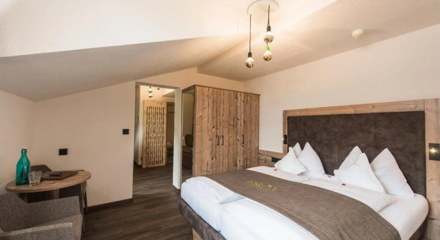 SONNLEITEN Alpin Hotel, Забронировать Отель Кадипьетра Валле-Аурина, рядом с Подъемник Хюнерспиль