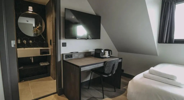 Hotel Bell, Забронировать Отель Зандворт Zuid-Kennemerland