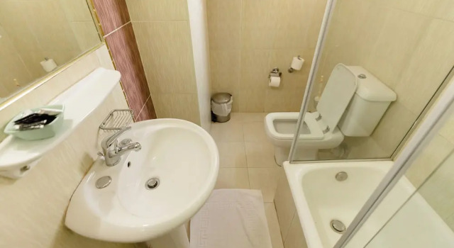 Номер Deluxe Happy City Hotel