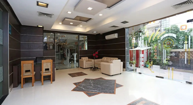 Capital O 1299 Hotel Mukut Regency