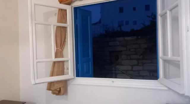 Balcony to Aegeon 3