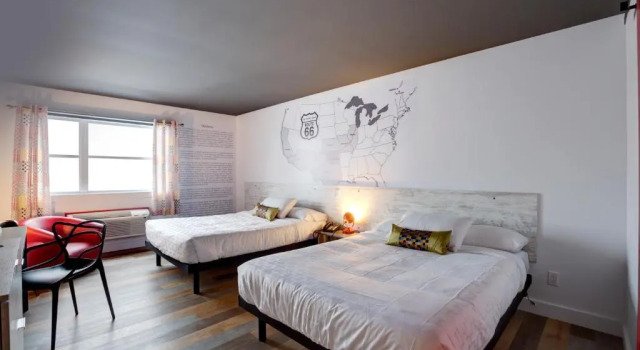 Четырёхместный номер Standard Hotel Historique et Manoir Route 66