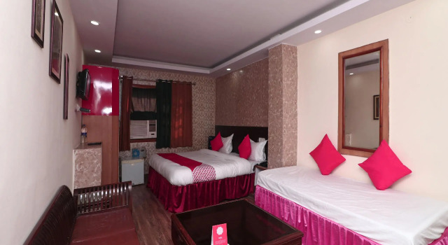 OYO 14931 Hotel Step In, Varaa Hotelli Faridabad Haryana