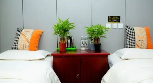 Dunhuang ronghua Hotel, Book Hotel Jiuquan Gansu