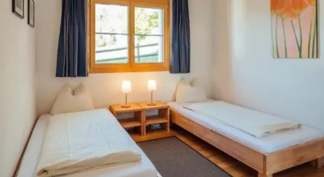 Heidi-Immo Survesta A2, Book Hotel Flims 