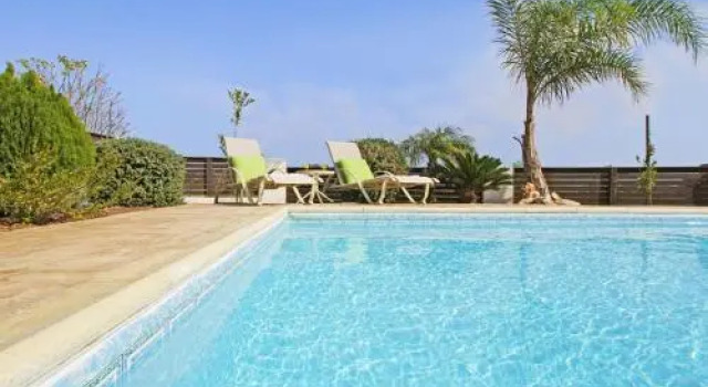 Holiday home 4 bedrooms 3 bathrooms - Protaras
