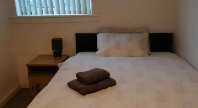 Bathgate Handy House, Prenota Hotel Bathgate West Lothian