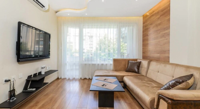 FM Deluxe 1-BDR Apartment with Parking - The M Place, Book Apartment Bov Sofia