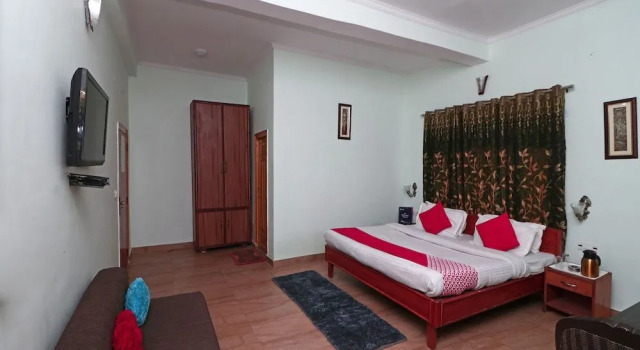OYO 15170 Maa Gauri Resort, Rezerwuj Ośrodek wypoczynkowy Pangot Uttarakhand