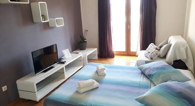 Dioniza - 150 m From Beach - A3, Prenota Hotel Jelsa 