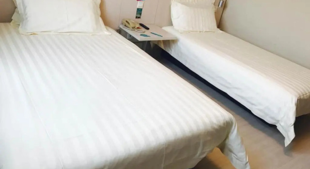 Двухместный номер Standard Jinjiang Inn Beijing Olympic Village Datun Road