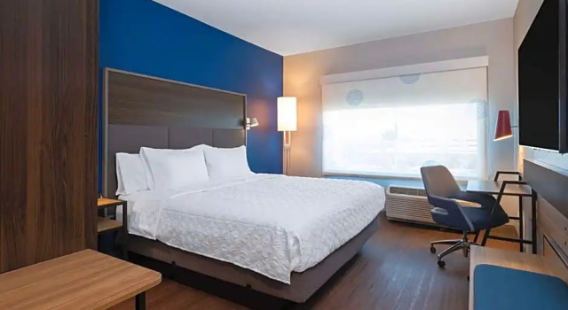 Номер Standard Tru by Hilton Naperville Chicago