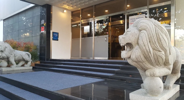 Daegu Hilltop Hotel, Reservar Hotel Daegu República da Coréia, perto de E-World