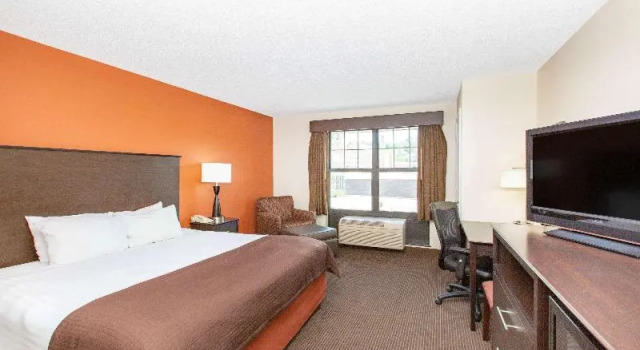 Номер Superior AmericInn by Wyndham Ottumwa