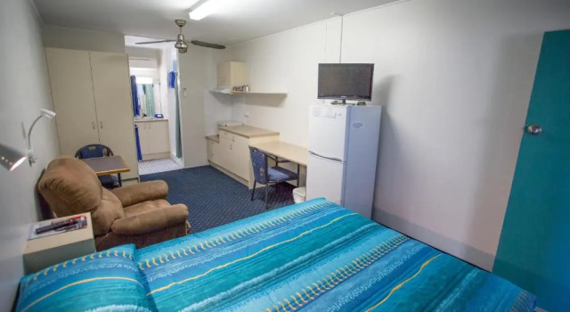 Номер Deluxe Fourth Avenue Motor Inn