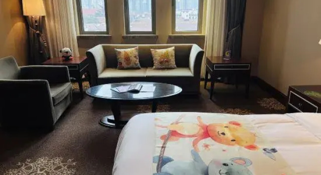 Трёхместный номер Standard Shanghai Fenyang Garden Boutique Hotel