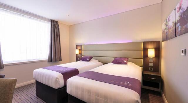 Двухместный номер Standard Premier Inn Doha Education City
