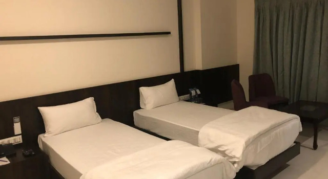 Номер Superior Kyriad Hotel Vijayapura