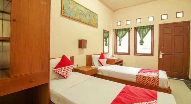 Habitación Estándar RedDoorz Plus At Hotel Sofia Pangandaran