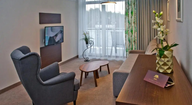 Апартаменты Comfort Hotel ARA - Dancing Club Restauracja Kameralne SPA ARA