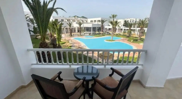 Standardní Jednolůžkový pokoj s balkonem a a výhledem na bazén Hello Hotels Spa  Ex Dar El Olf