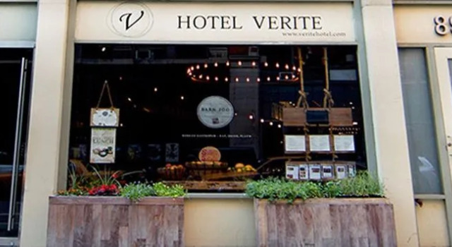 Hotel Verite