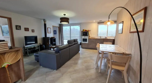 Gîte Jouy-le-Potier, 3 pièces, 4 personnes - FR-1-590-103, Забронировать Отель Отели Жуи-ле-Потье с парковкой, Парковка