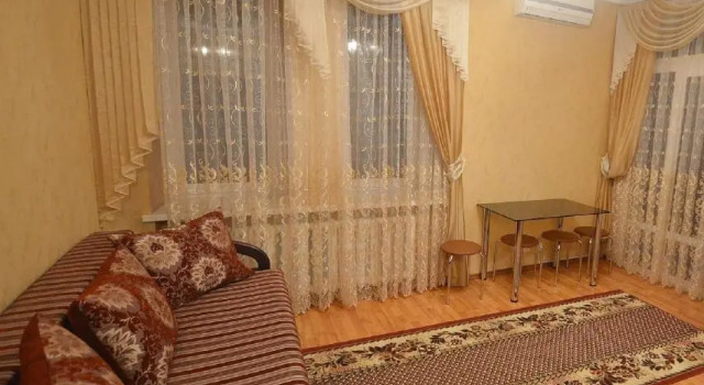 VIP apartments on Admiralskaya