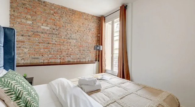 Modern Paris 2BR near Montparnasse, Забронировать Апартаменты/квартира Париж Иль-де-Франс, рядом с Станция метро Solférino