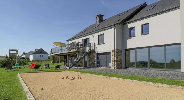 Comfortable Cottage with Indoor Pool, Sauna And Fireplace, Забронировать Дом для отпуска Уффализ 