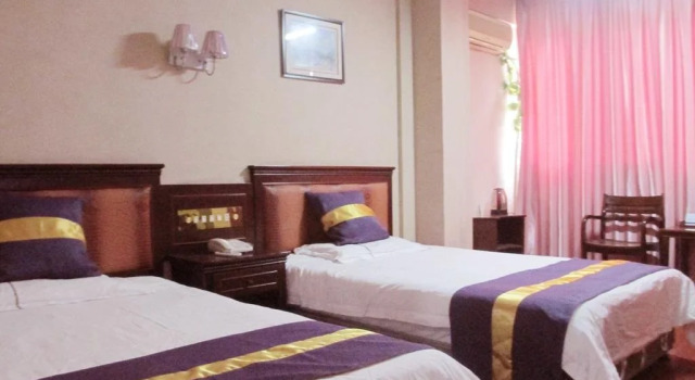 Taizhou Taishan Business Hotel, Buchen Sie Hotel Taizhou Zhejiang