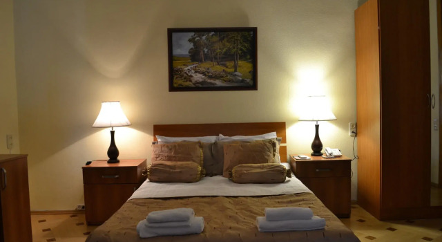 Arta Hotel