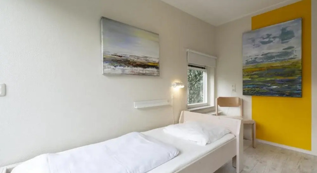 Lovely Bungalow on Green Park With Patio, Rezervovat Hotel Schagen 